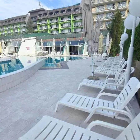 Renovated Zajbelj Near Terme アパート